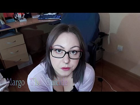 ❤️ Nwatakịrị nwanyị sexy nwere ugegbe na-eme Dildo nke ukwuu na igwefoto na%ig.hentaidude.ru ❌️❤